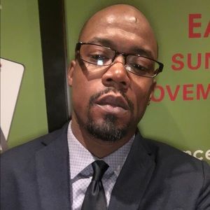 Meet your Posher, Marc